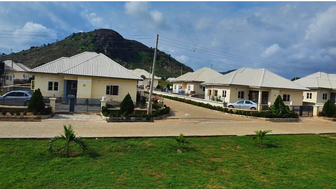 Water Lake Farm — Contemporary Bungalows